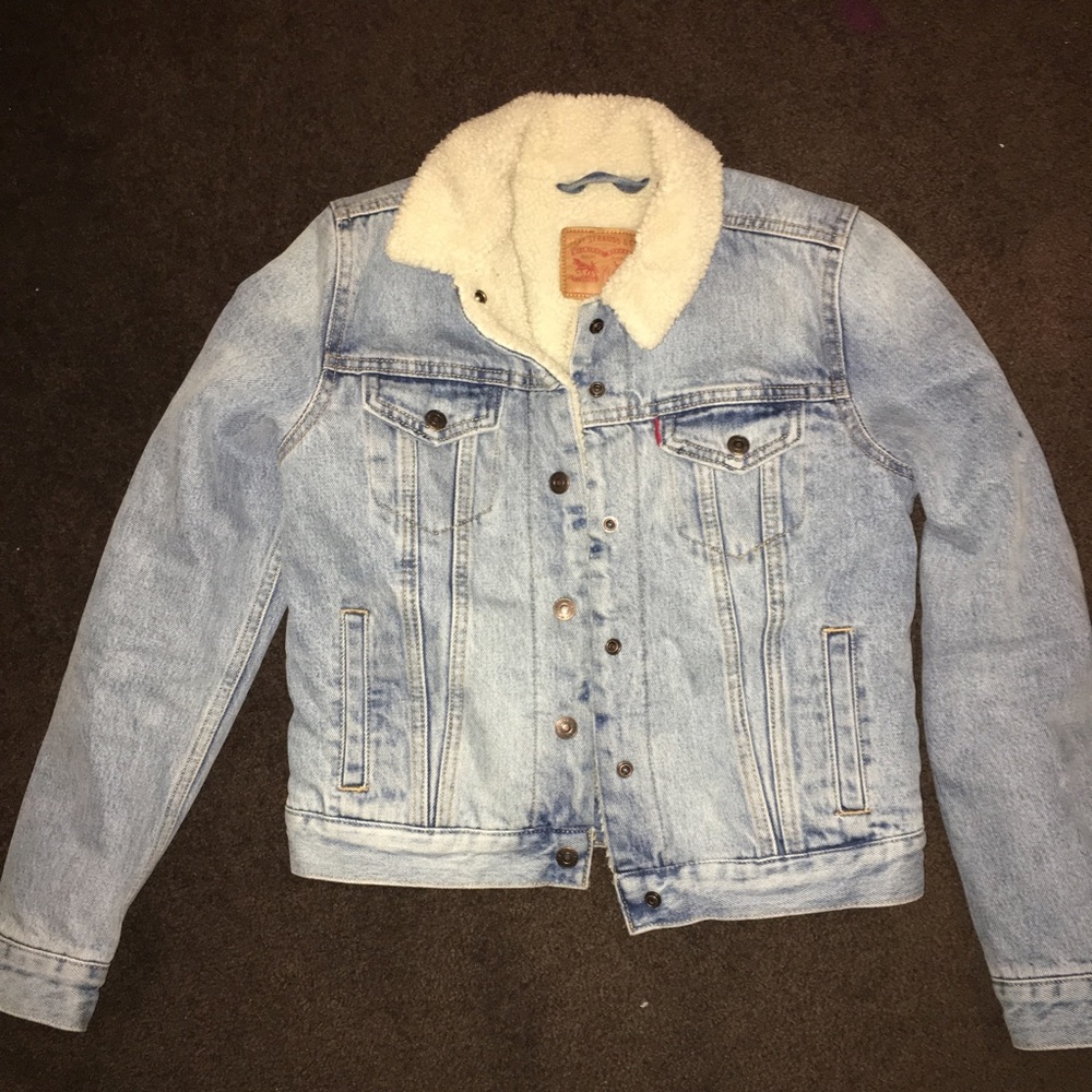 Levi’s Sherpa Trucker Jacket